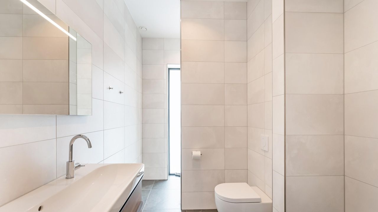 BathRoom BathRoom
